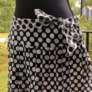 Petite size 6 drop waist pleated polka dot skirt